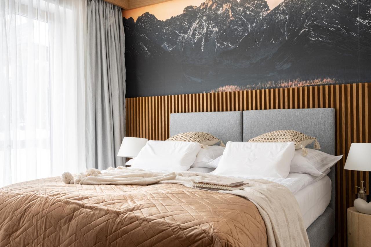 Luna Apartzakop